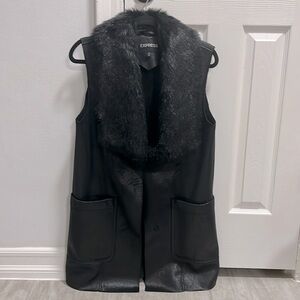 Express Womens faux Fur collar vest